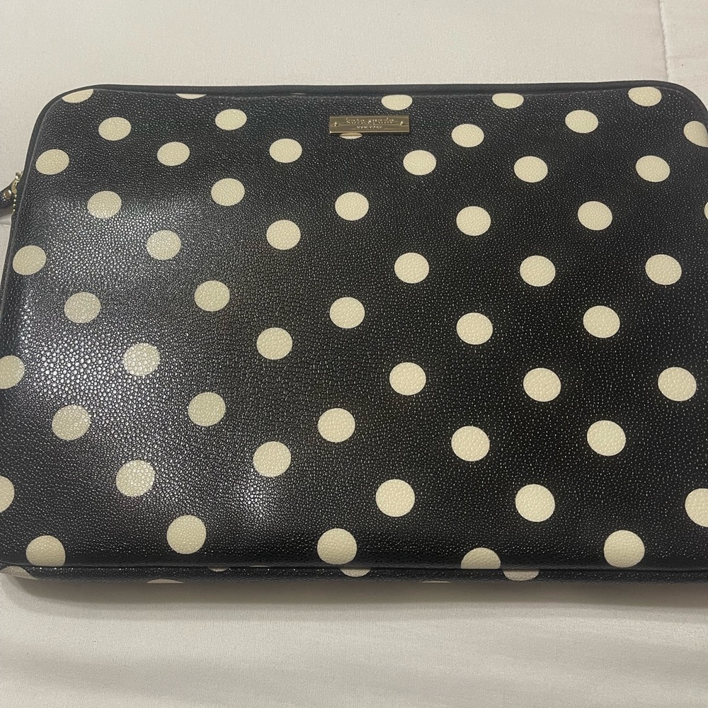 Laptop Case - image 1